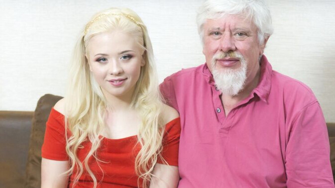 Oldje - Nigel - Anna Ray - Massage, Masturbation, and a Cum-Filled Finish / 30.12.2020