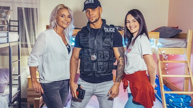 Fake Hostel - Elena Vega - Angelo Godshack - Kathy Anderson - Cum Swapping Czech Couples / 09.02.2019