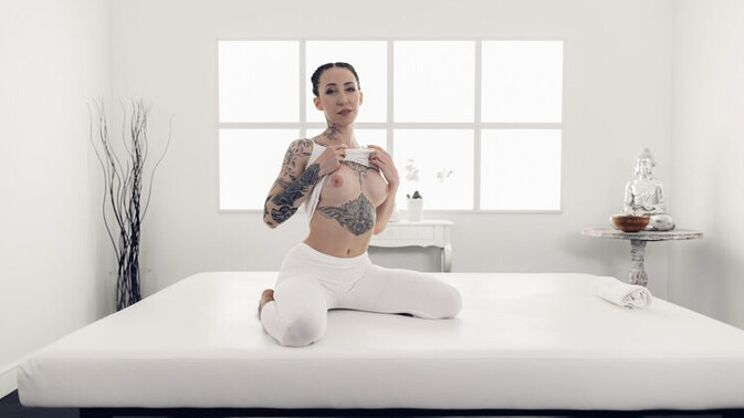 Massage Rooms - Esluna - Marvin Straight - Ink Love: A Dutch Girl's Pleasing Ways / 13.01.2021