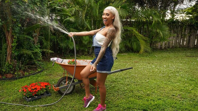 RK Prime - Logan Xander - Kona Jade - Kona Jade's Bubble Butt Bonanza / 05.01.2024