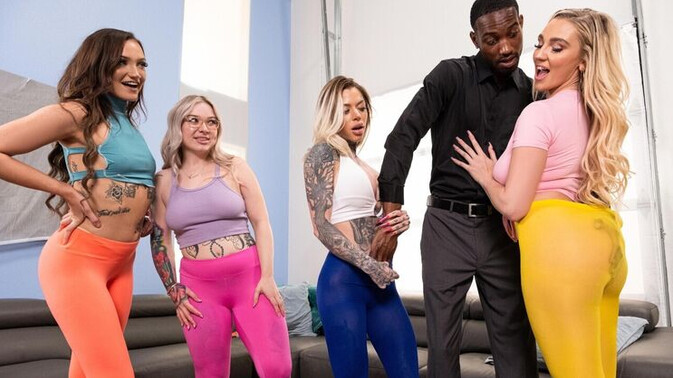 Brazzers - Kendra Sunderland - Chantal Danielle - Hollywood Cash - Cum-Crazed Co-Eds in Hardcore FFM / 03.01.2024